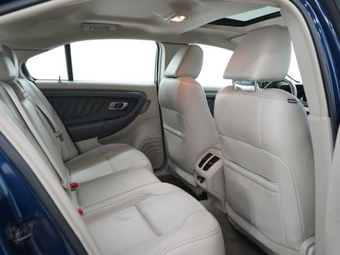 Used 2012 Ford Taurus SEL image 12