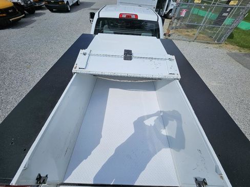 Used 2019 Chevrolet Silverado 2500 W/T AWD/4WD image 62