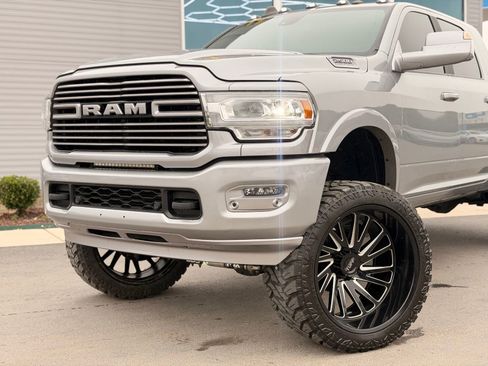 Used 2022 RAM 2500 Laramie AWD/4WD image 7