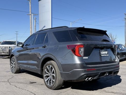 Used 2020 Ford Explorer ST w/ Premium Technology Package image 5