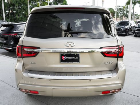 Used 2023 INFINITI QX80 Sensory w/ Cargo Package AWD/4WD image 9