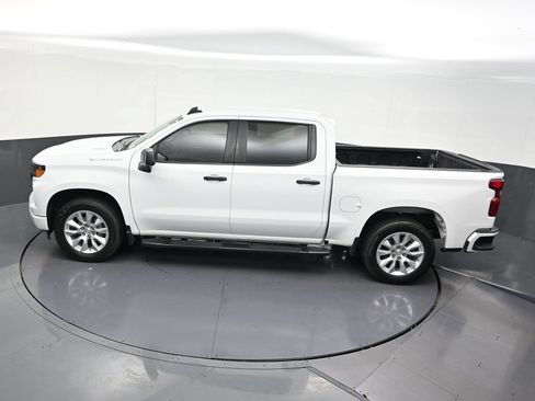 Used 2024 Chevrolet Silverado 1500 Custom RWD image 16