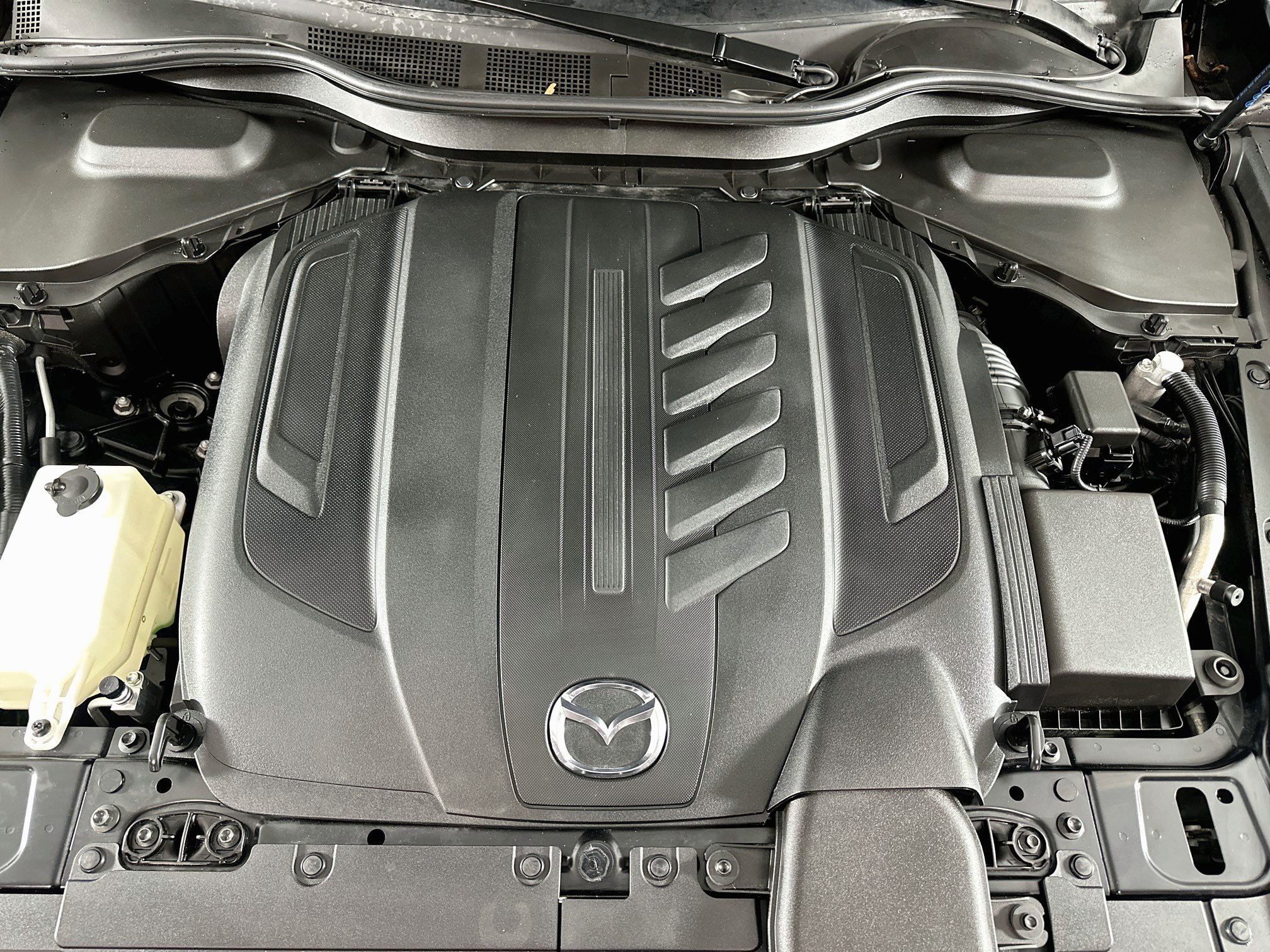 Used 2024 MAZDA CX-90 3.3 Turbo w/ Preferred Plus AWD/4WD image 37