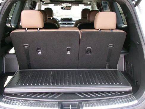 Used 2022 Kia Telluride SX w/ SX Prestige Package AWD/4WD image 17