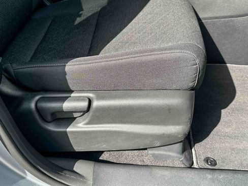 Used 2025 Honda Ridgeline Sport image 26