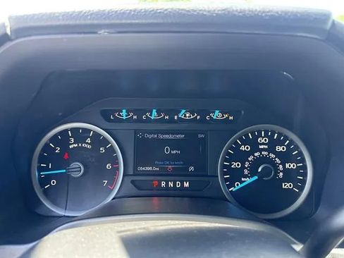 Used 2017 Ford F150 XLT w/ Equipment Group 302A Luxury AWD/4WD image 10