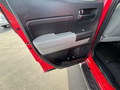 Used 2013 Toyota Tundra 2WD Double Cab w/ SR5 Pkg image 16