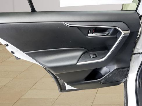 Certified 2021 Toyota RAV4 XLE Premium AWD/4WD image 23