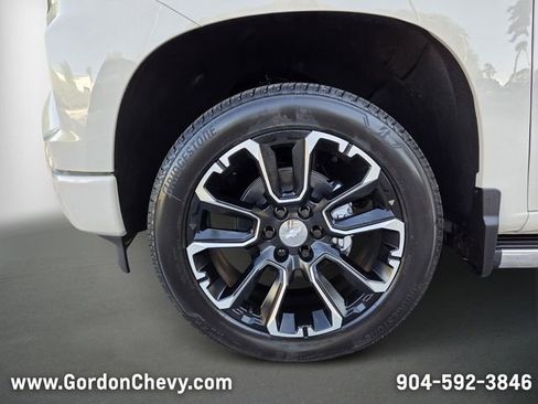 New 2026 Chevrolet Silverado 1500 High Country image 13