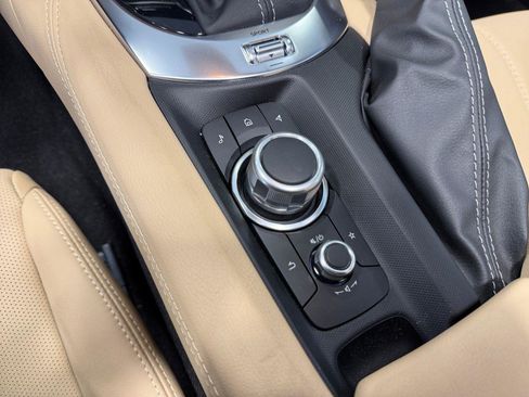 Used 2024 MAZDA MX-5 Miata RF Grand Touring image 26