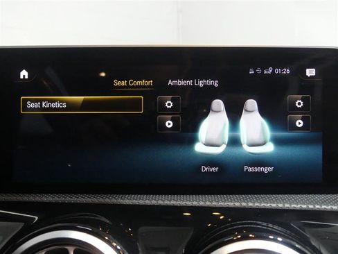 Used 2020 Mercedes-Benz CLA 250 4MATIC image 44