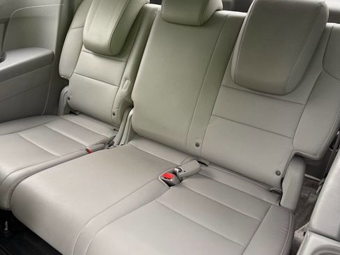 Used 2014 Honda Odyssey EX-L image 13