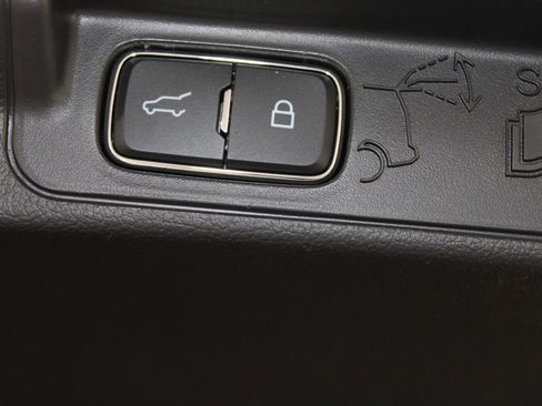 New 2026 Ford Explorer Platinum RWD image 16