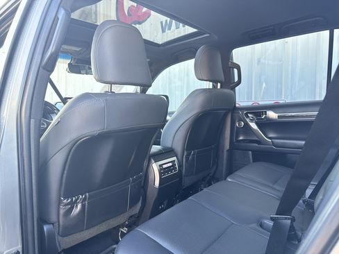 Used 2022 Lexus GX 460 Premium image 27