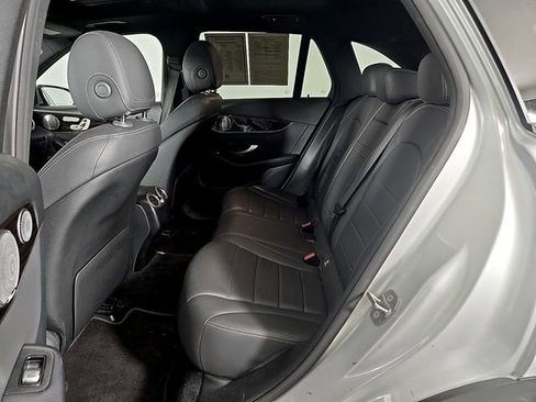 Used 2020 Mercedes-Benz GLC 300 image 11
