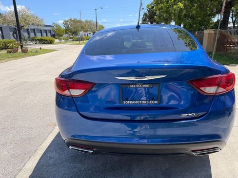 Used 2016 Chrysler 200 S w/ Navigation & Sound Group I image 20