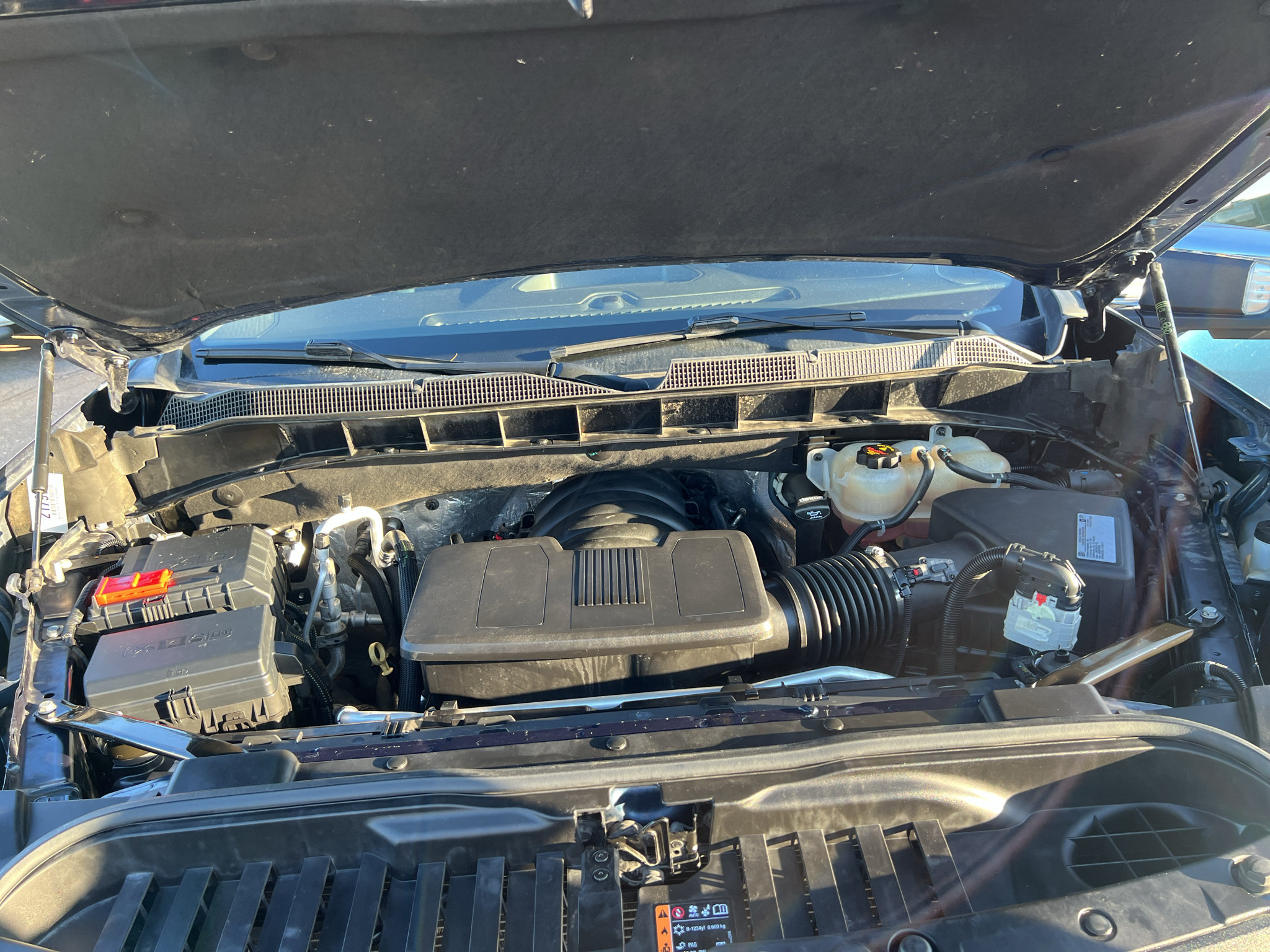Used 2020 Chevrolet Silverado 1500 LTZ w/ LTZ Plus Package AWD/4WD image 24