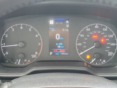 Used 2023 Toyota Corolla Cross LE w/ Moonroof Package FWD image 31