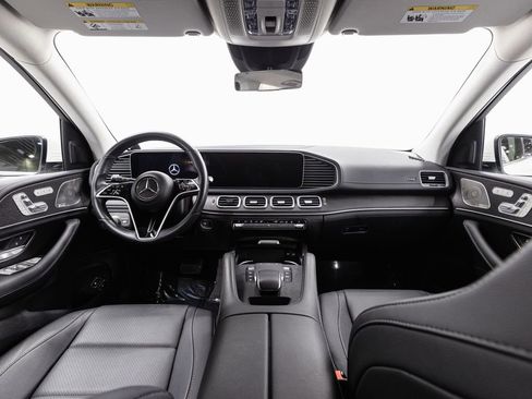 Used 2024 Mercedes-Benz GLE 450e 4MATIC w/ AMG Line Exterior image 27