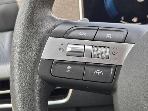 Used 2025 Hyundai Sonata SEL FWD image 17