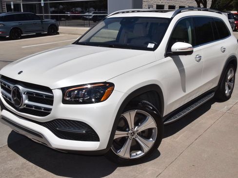 Used 2021 Mercedes-Benz GLS 450 4MATIC image 40