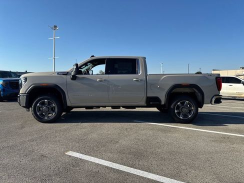 New 2026 GMC Sierra 2500 SLE w/ SLE Value Package; image 2