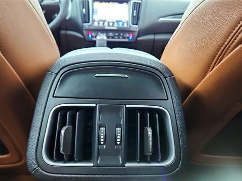 Used 2020 Maserati Levante S image 54