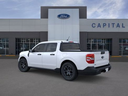 New 2025 Ford Maverick XLT w/ XLT Luxury Package FWD image 4