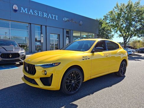 Used 2023 Maserati Levante Modena S AWD/4WD image 1