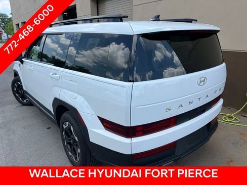 Used 2024 Hyundai Santa Fe SEL FWD image 6