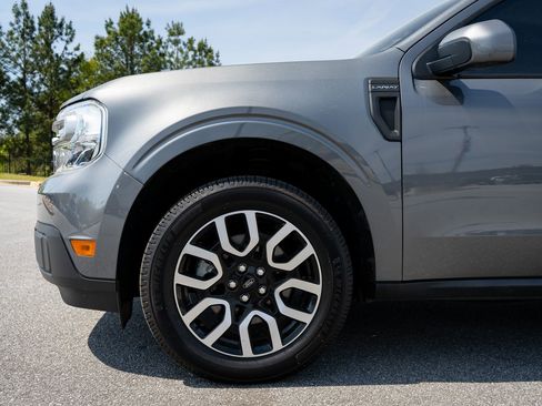 Used 2022 Ford Maverick Lariat w/ Equipment Group 500A Standard AWD/4WD image 4