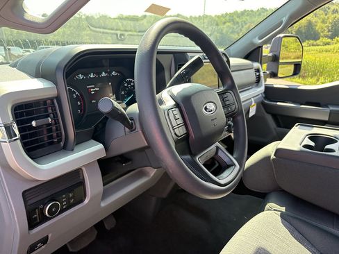 New 2026 Ford F350 XLT AWD/4WD image 29