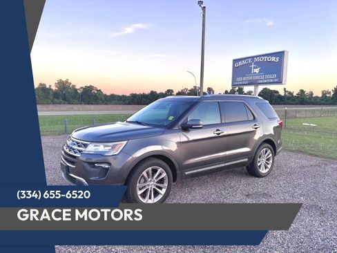 Used 2019 Ford Explorer Limited w/ Ford Safe & Smart Package FWD image 1