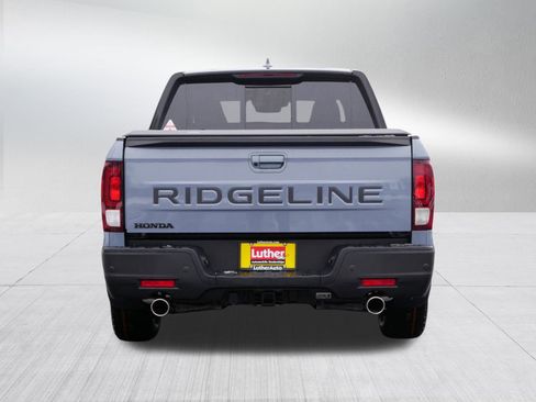 New 2026 Honda Ridgeline Black Edition image 6