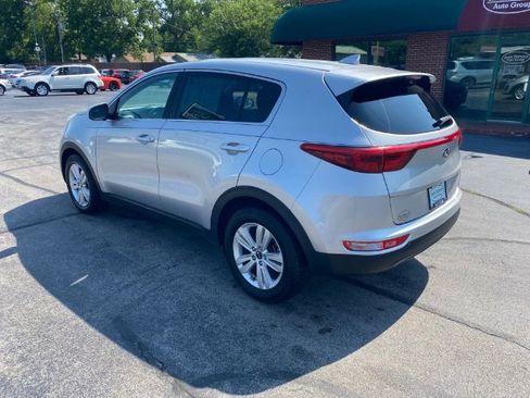 Used 2019 Kia Sportage LX image 8