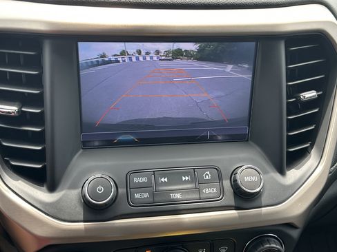 Used 2017 GMC Acadia Denali AWD/4WD image 28