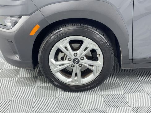 Used 2023 Hyundai Kona SEL w/ Convenience Package image 11