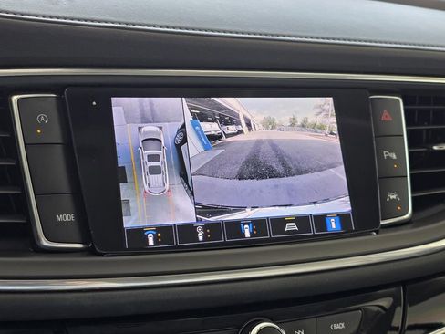 Used 2022 Buick Enclave Avenir w/ Avenir Technology Package FWD image 21