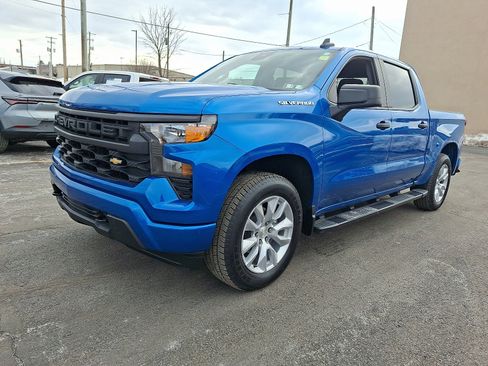 Used 2022 Chevrolet Silverado 1500 Custom image 1