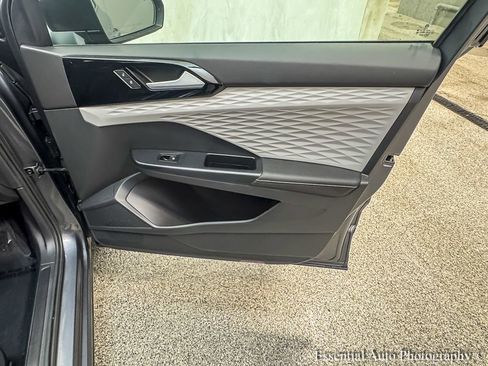 Used 2024 Volkswagen Taos S image 23