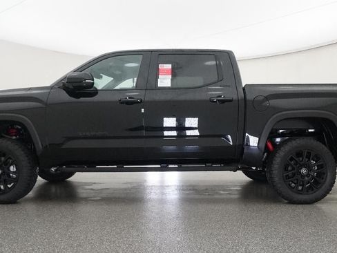 New 2026 Toyota Tundra Limited AWD/4WD image 19