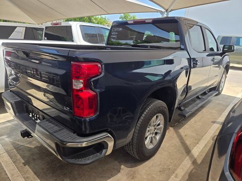 Used 2020 Chevrolet Silverado 1500 LT w/ Texas Edition RWD image 9