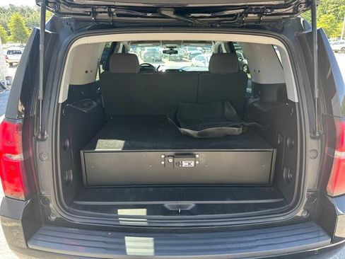 Used 2020 Chevrolet Tahoe 4WD w/ Remote Keyless Entry Package image 27