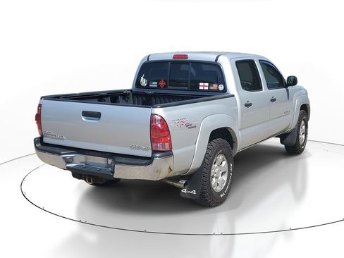 Used 2005 Toyota Tacoma 4x4 Double Cab image 4