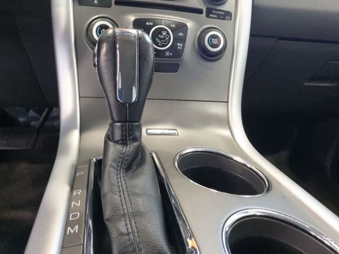Used 2012 Ford Edge SEL FWD image 21