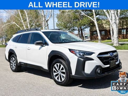 Used 2023 Subaru Outback Premium AWD/4WD image 2