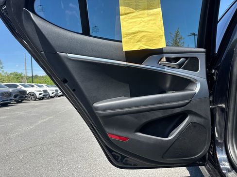 Used 2020 Genesis G70 2.0T w/ Elite Package RWD image 21