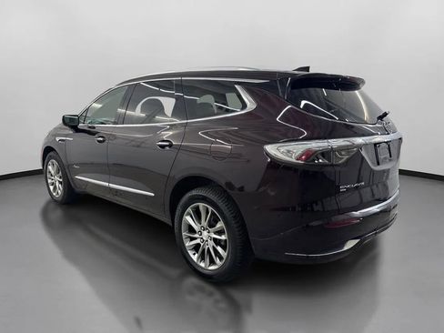 Used 2022 Buick Enclave Avenir w/ Avenir Technology Package AWD/4WD image 7