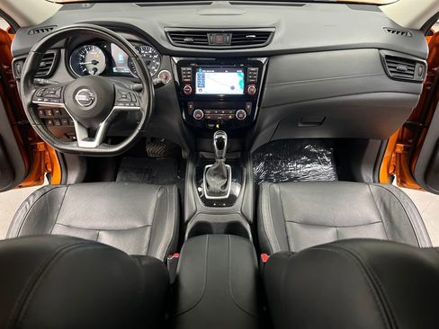 Used 2017 Nissan Rogue SL AWD/4WD image 38