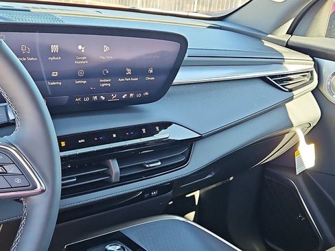 New 2026 Buick Enclave Avenir w/ Super Cruise Package image 17